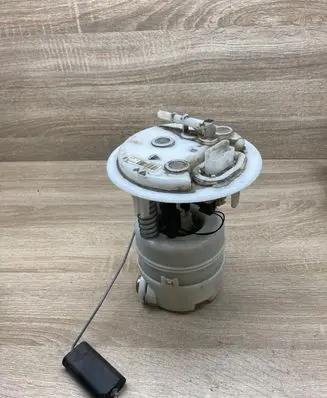 Peugeot 407 In-tank fuel pump 9647082680