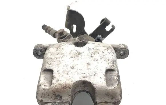 Opel Insignia A Rear brake caliper
