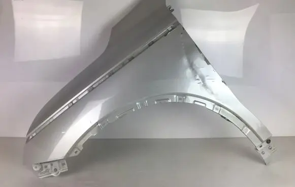 Renault Koleos II Fender 631002106R