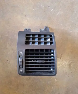 Volkswagen Touran I Dashboard side air vent grill/cover trim 1T0819704A