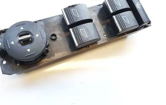 Ford Grand C-MAX Electric window control switch AM5T14A132DB