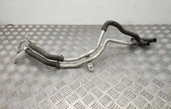 Mercedes-Benz Vito Viano W447 Engine coolant pipe/hose A4478320015