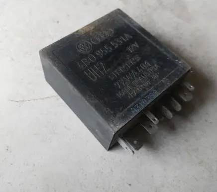Window wiper relay