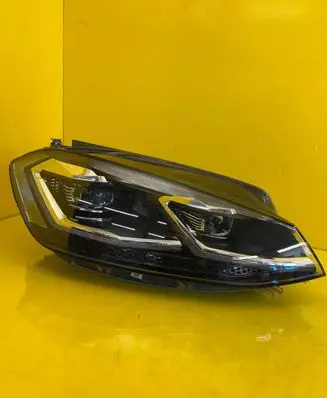 Volkswagen Golf VII Headlight/headlamp 5G1941036L
