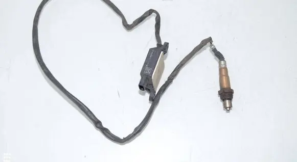 BMW 5 G30 G31 G38 Lambda probe sensor 8582026 13628582026