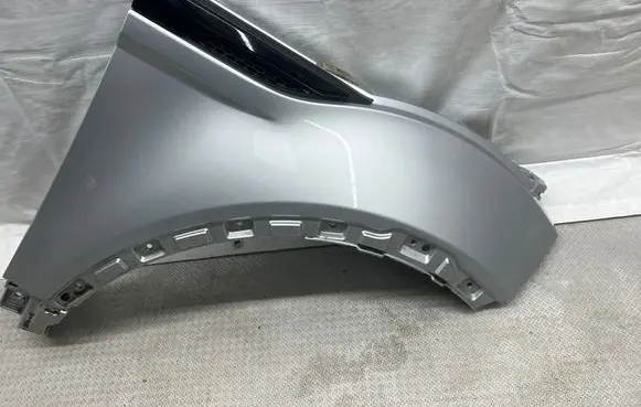 Land Rover Evoque I Fender bj3216005a