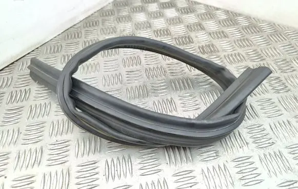 Mercedes-Benz S W221 Engine compartment rubber A2216280098