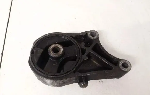 Opel Vectra C Engine mount bracket v05413