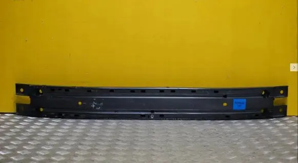 Chevrolet Blazer Front bumper support beam 84464976