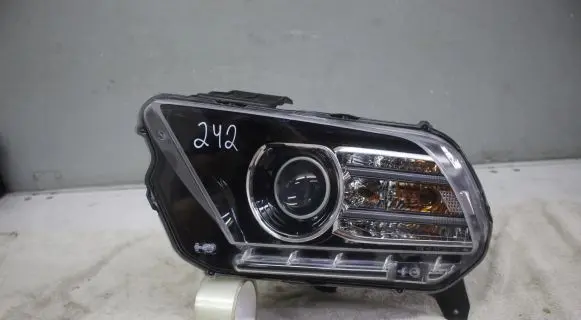 Ford Mustang V Headlight/headlamp