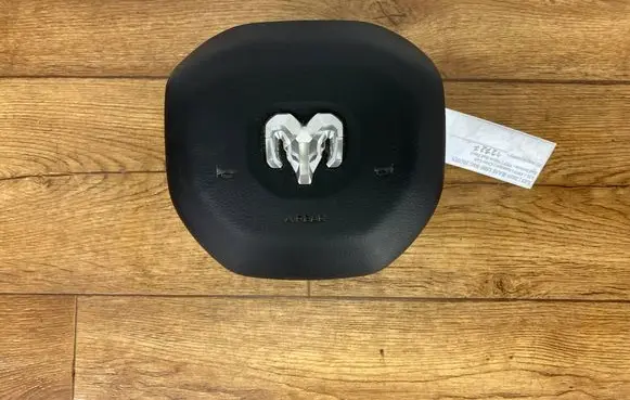 Ram 1500 DT Steering wheel airbag P6BK151XLAEPINYA P6BK151XLAE