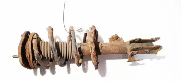 Toyota Auris 150 Front shock absorber/damper 