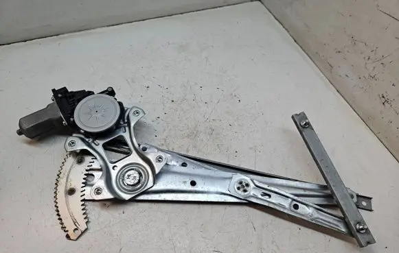 Mitsubishi Eclipse Cross Front door window regulator with motor