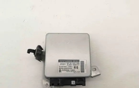 Toyota Yaris Other devices 896500D363