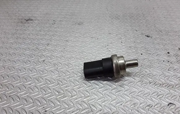 Coolant temperature sensor