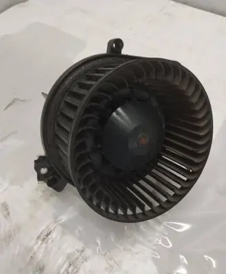 Audi A4 S4 B7 8E 8H Heater fan/blower 8E1820021E 9020016 983692C