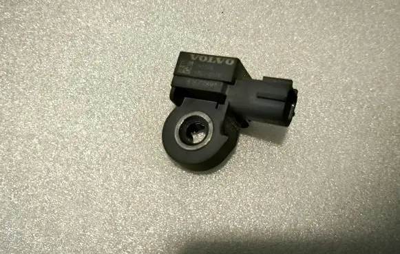 Volvo XC60 Airbag deployment crash/impact sensor 31451528
