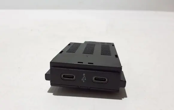 Volkswagen Taigo USB socket connector 2G5035736