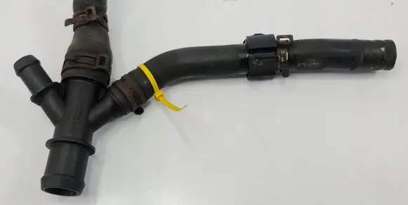 Porsche Cayenne (92A) Engine coolant pipe/hose 94810646170