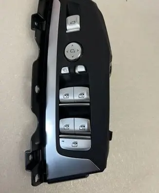 BMW X3 G01 Electric window control switch 6847099 684709901 9299459