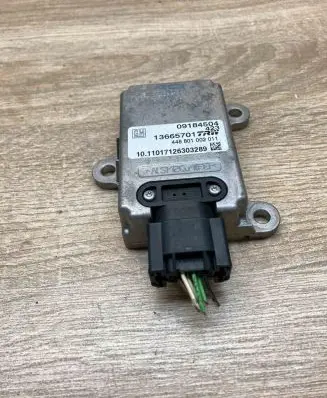 Opel Signum ESP acceleration yaw rate sensor 09184504 13665701 WithPlug