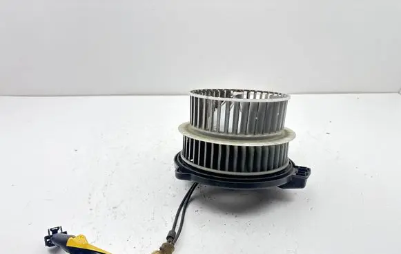 Toyota Prius (XW20) Heater fan/blower 2464511650