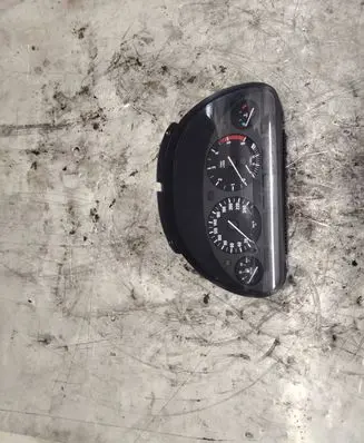 BMW 5 E39 Speedometer (instrument cluster) 62116903800 11000873509