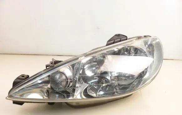 Peugeot 206 Headlight/headlamp 9628666880