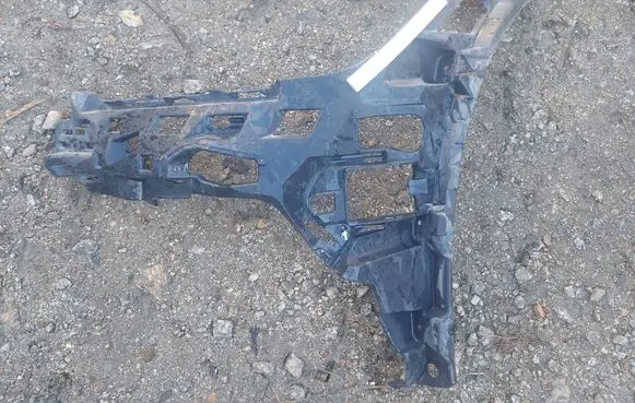 Mercedes-Benz AMG GT 4 x290 w290 Front bumper mounting bracket A2908856300