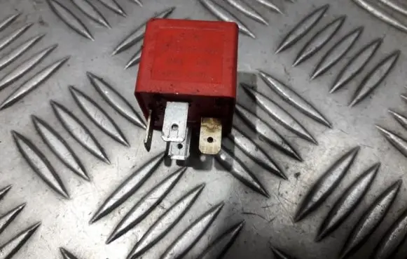 Audi A4 S4 B5 8D Other relay 443919578C 899519000