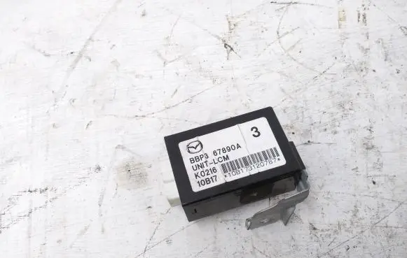 Mazda 3 II Light module LCM BBP367890A