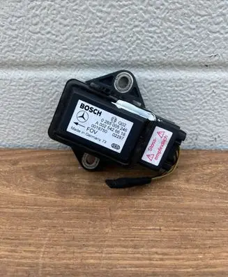 Mercedes-Benz S W220 ESP acceleration yaw rate sensor A0025426618 0265005246