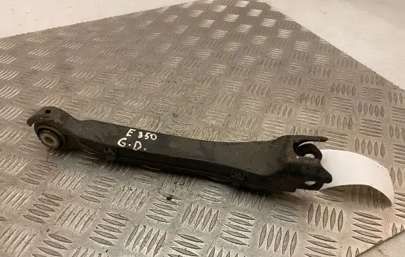 Mercedes-Benz CLS C257 Rear control arm 2053506303