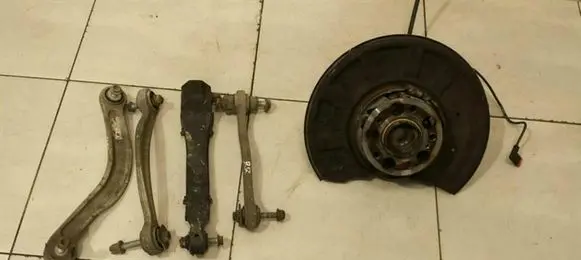 Mercedes-Benz CLS C218 AMG Rear suspension assembly kit set A2123500241