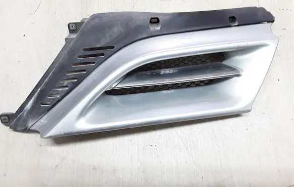 Radiator trim