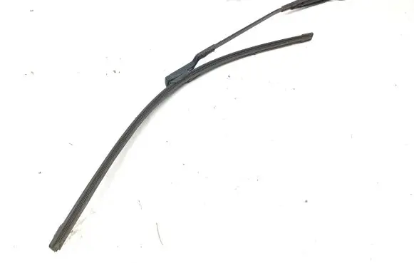 Renault Trafic III (X82) Front wiper blade arm 288810103R