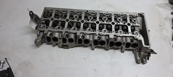 BMW 5 F10 F11 Engine head 7812929