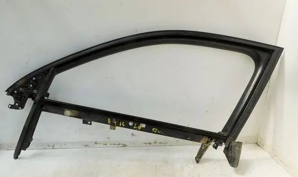 Audi A4 S4 B6 8E 8H Front door window/glass frame 192469