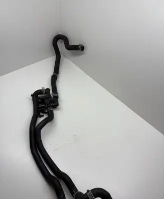 BMW M5 Engine coolant pipe/hose 9119168 15476510 9119169