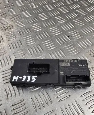 Audi Q7 4M Tailgate/trunk control unit/module 4M0959107F