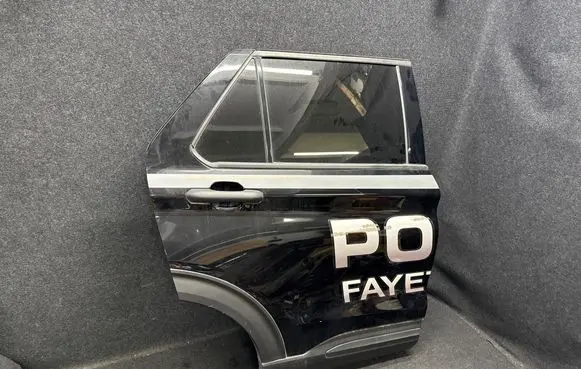 Ford Explorer VI Rear door FAYE
