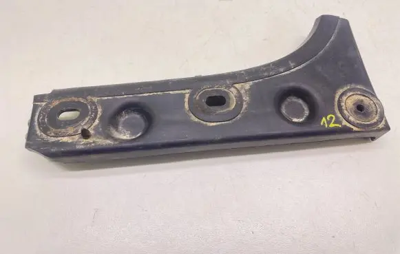 Audi A6 S6 C5 4B Front bumper mounting bracket 4B0807283B