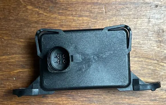 Volkswagen Touareg II ESP acceleration yaw rate sensor 7P0907652 10170106593 HS71D05A8K