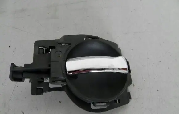 Citroen C3 Rear door interior handle 