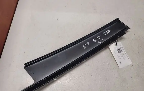 BMW 3 E90 E91 Other rear door trim element