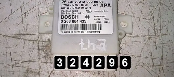 Mercedes-Benz C W203 Engine control unit/module 0263004435