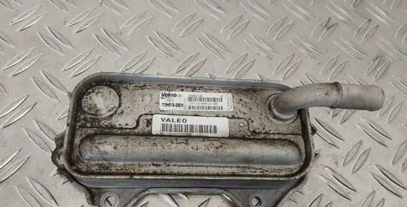 Engine oil radiator