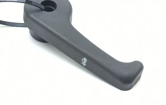 Hyundai i40 Engine bonnet (hood) release handle