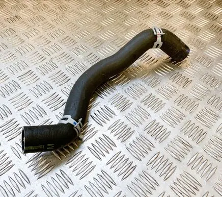 Toyota C-HR I Engine coolant pipe/hose 1657137210