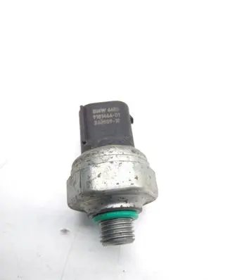 BMW 3 F30 F35 F31 Air conditioning (A/C) pressure sensor 918146401